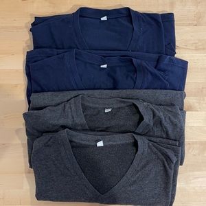 4 Uniqlo Men’s Tees XXL